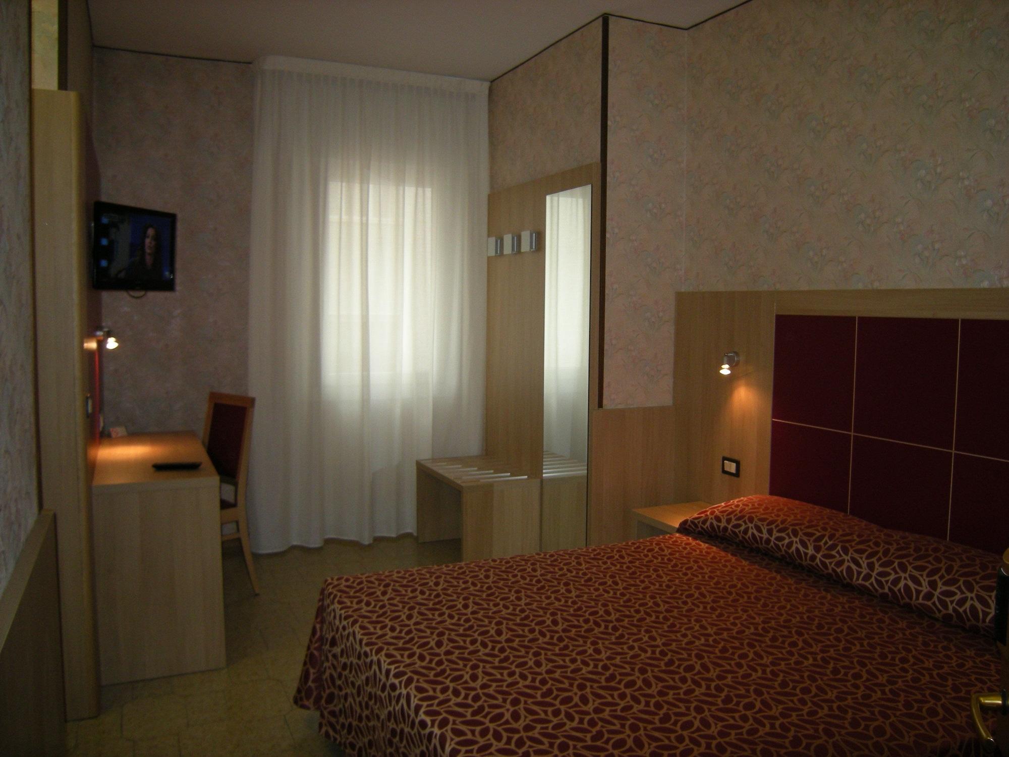 Hotel San Carlo Mestre Buitenkant foto